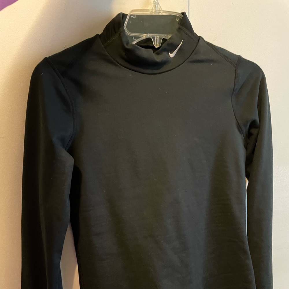 Nike long sleeve dri fit turtle neck